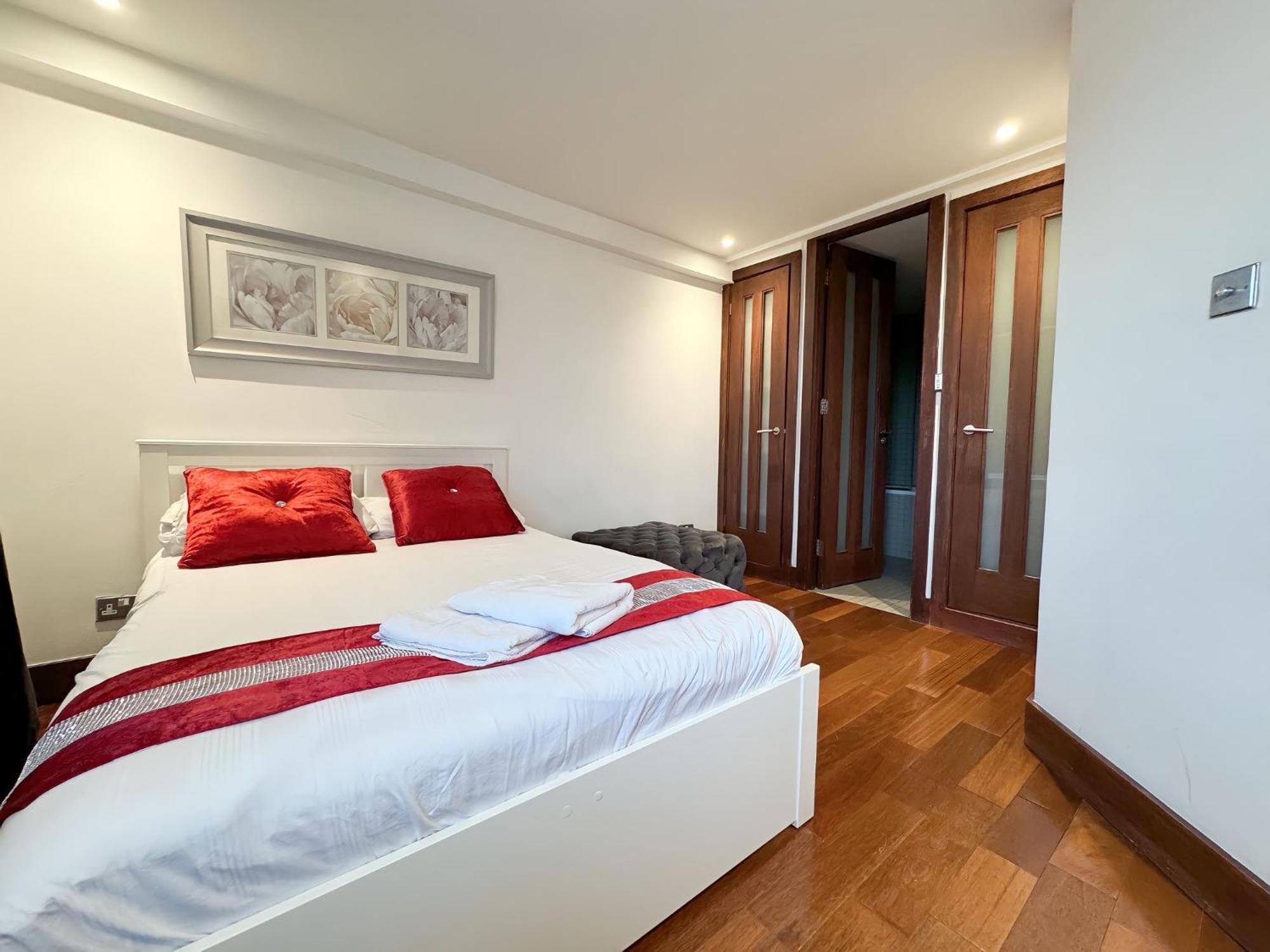 The Kensington Residences London Bagian luar foto